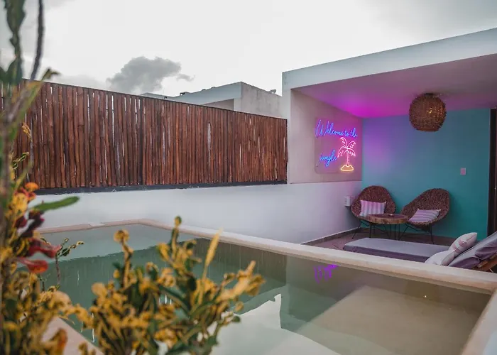 Luxury Penthouse 3br With Private Pool & Rooftop La Veleta Apartment