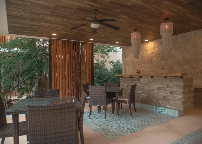 Luxury Penthouse 3br With Private Pool & Rooftop La Veleta *