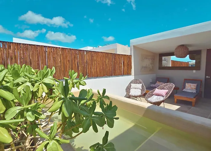 Apartment Luxury Penthouse 3br With Private Pool & Rooftop La Veleta