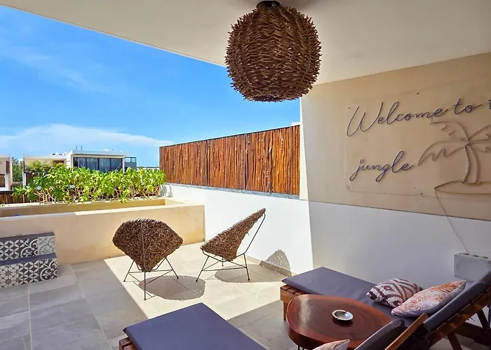 Apartment Luxury Penthouse 3br With Private Pool & Rooftop La Veleta *